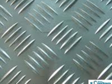 Mẫu 2: gia công dập nổi tấm inox chống trượt 304/316L